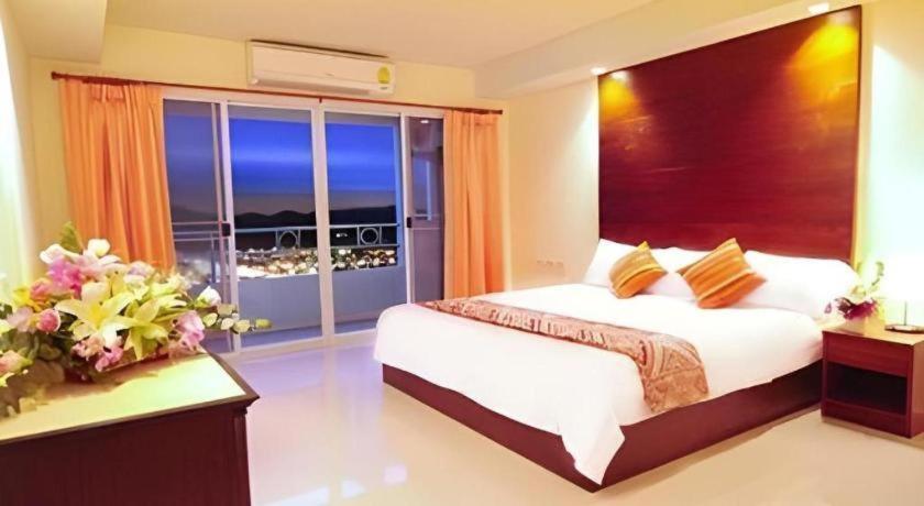 Grand Living Residence Чиангмай Экстерьер фото