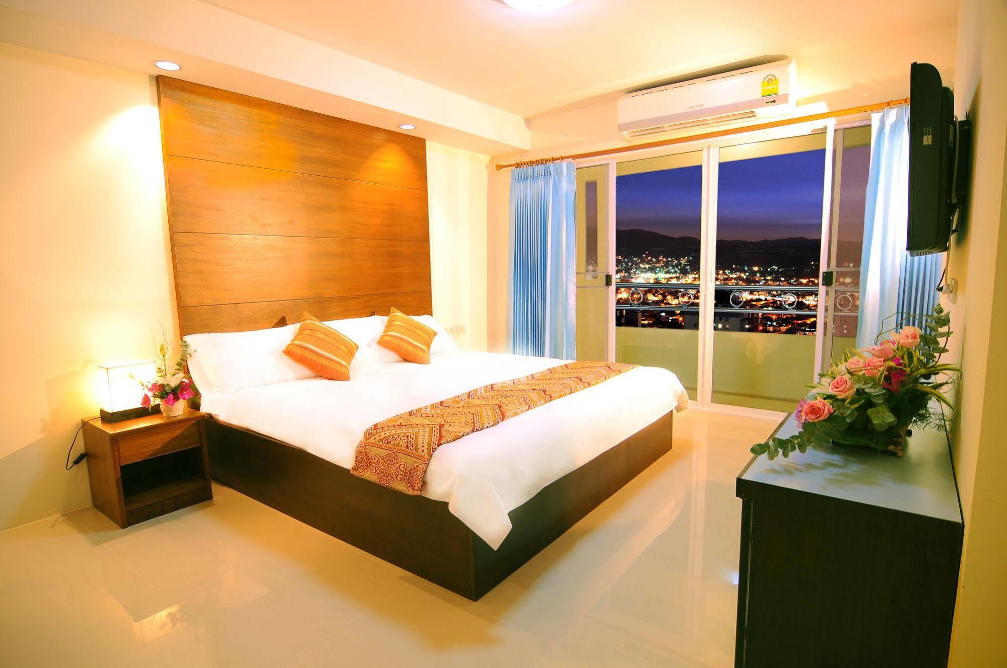 Grand Living Residence Чиангмай Экстерьер фото